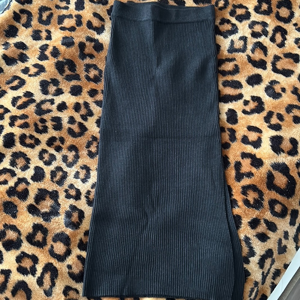 ZARA women’s knit skirt